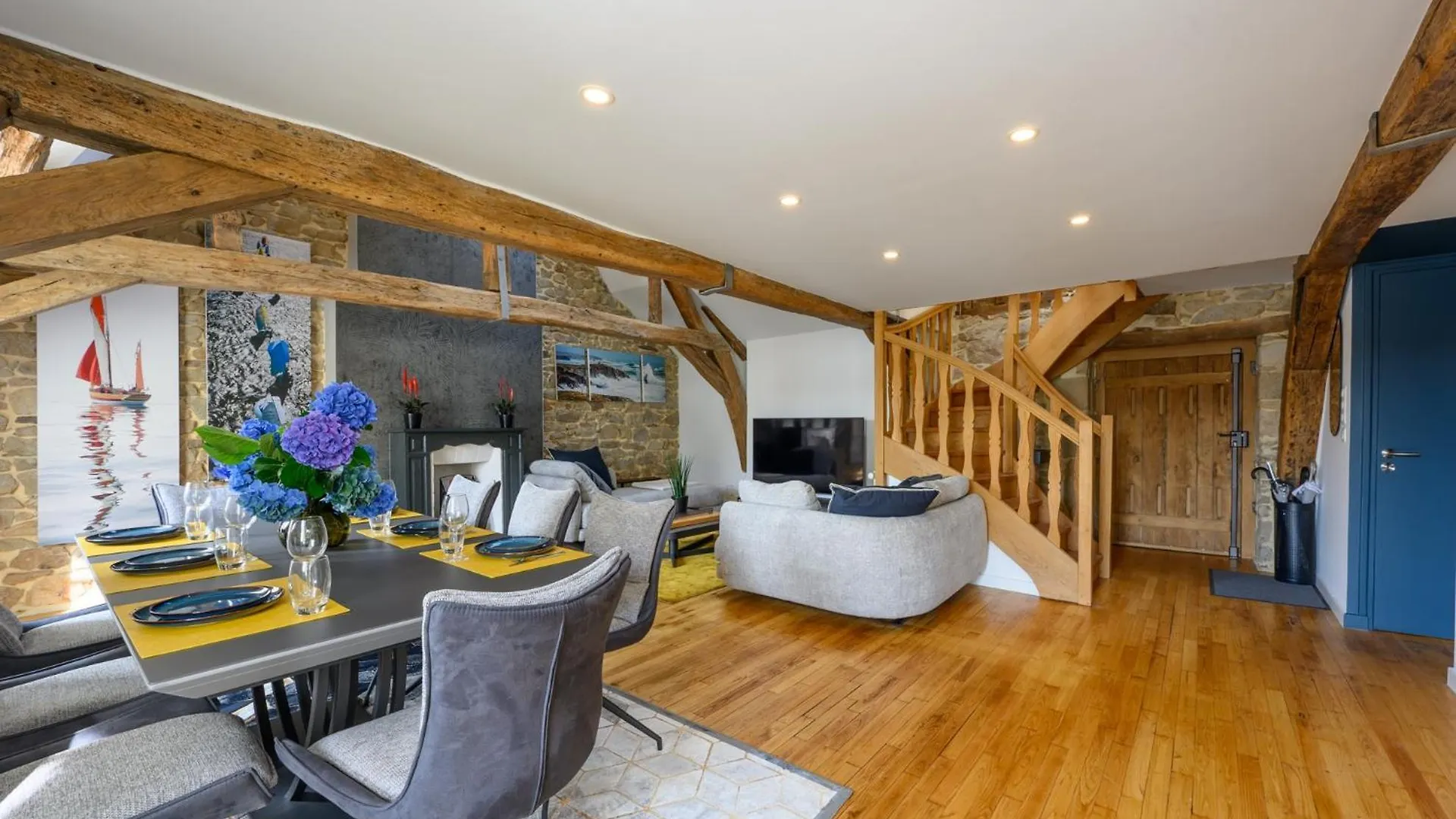 반느 Ty Mary-Ann - Duplex De 100 M² Vue Port 아파트