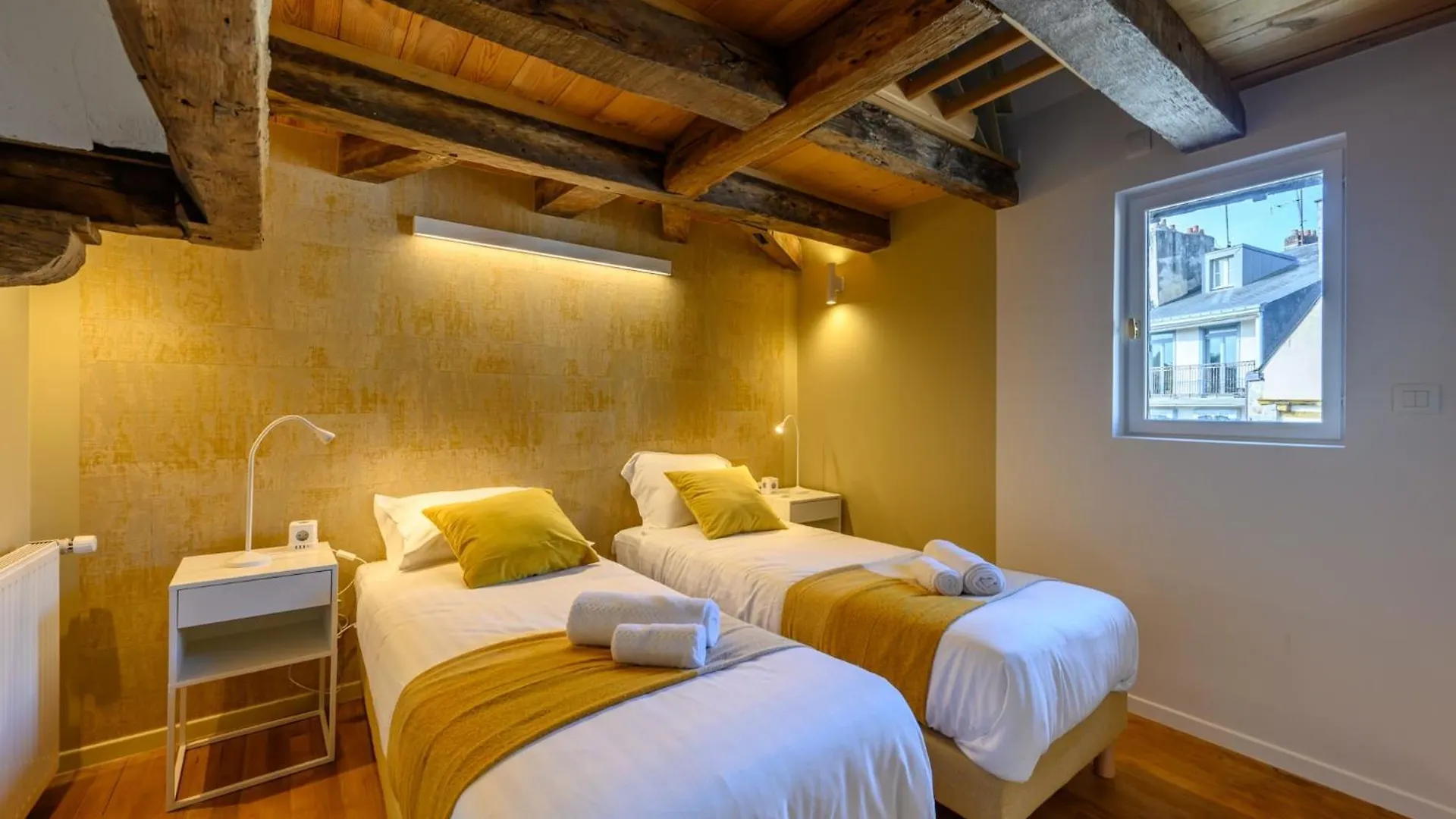 반느 Ty Mary-Ann - Duplex De 100 M² Vue Port 아파트